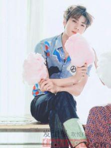 吃瓜男主发型,发型解锁男主神秘身份之谜